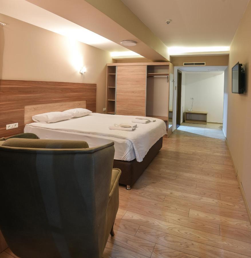 Hotel Imperial Struga Exteriör bild