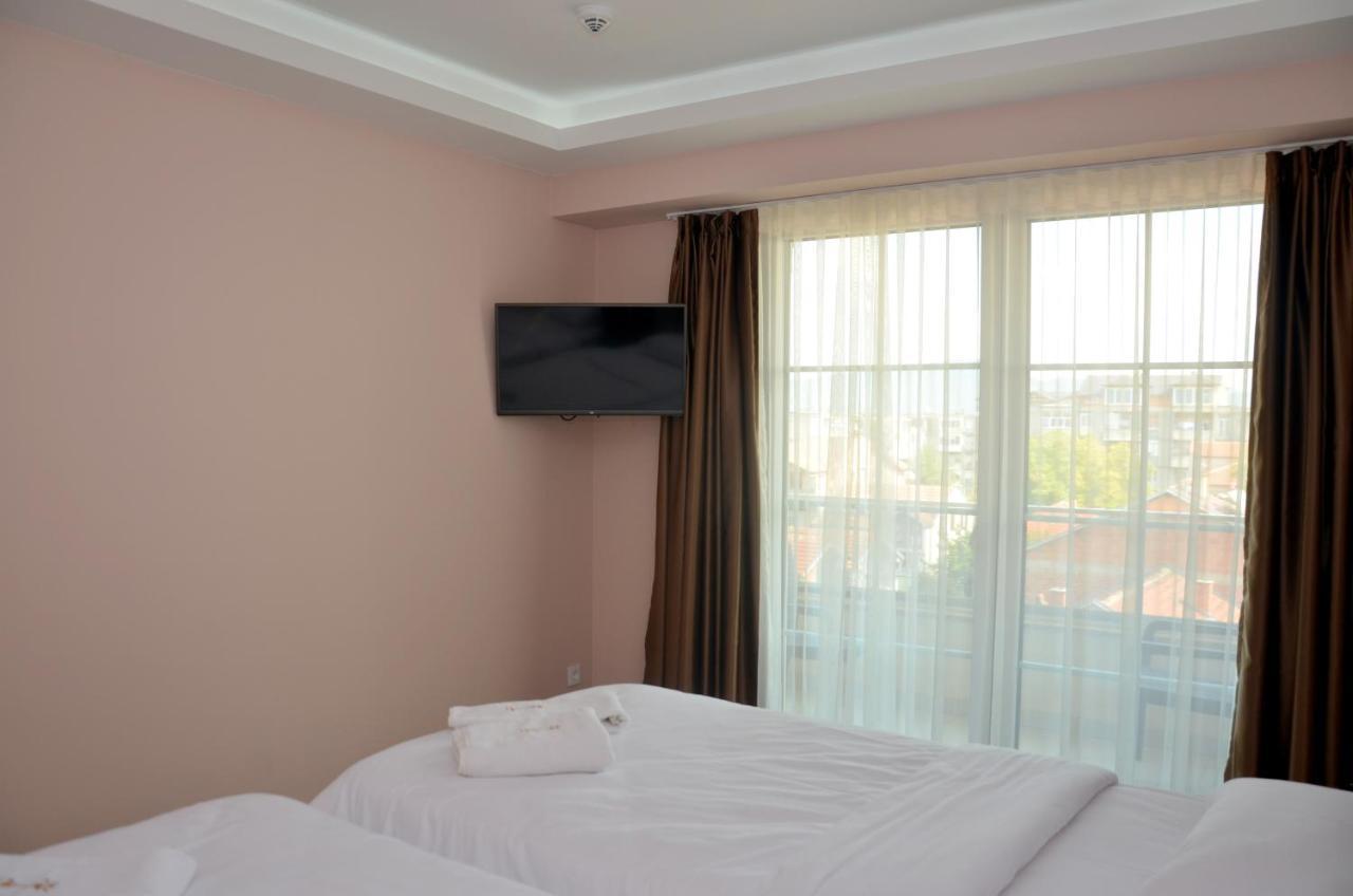 Hotel Imperial Struga Exteriör bild